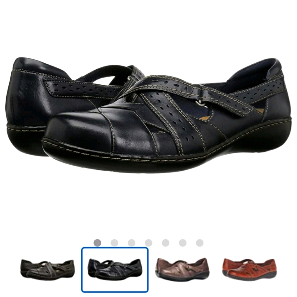 Clarks Women's Black Flats